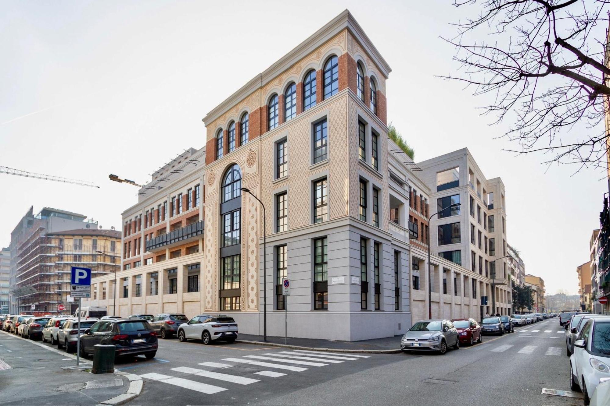 Urban Luxury - Bright And Central Apartment ミラノ エクステリア 写真